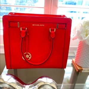 Authentic Michael KORS Saffiano Leather Bag